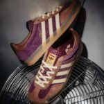 Gazelle Indoor Maroon Almost Yellow