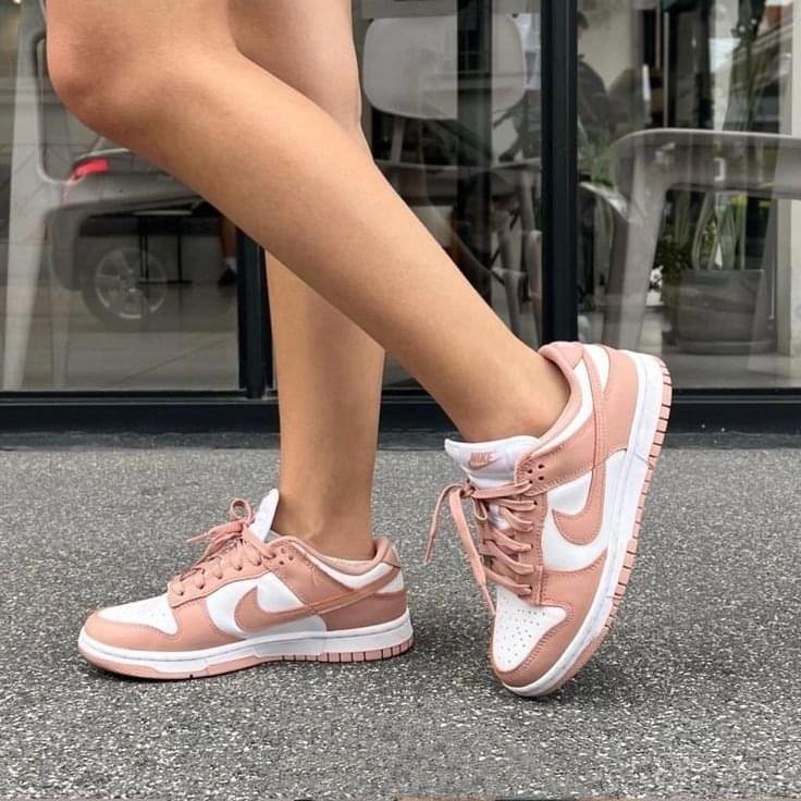 Dunk Rosa Dunk Low Rosa/Blanca - Imagen 1